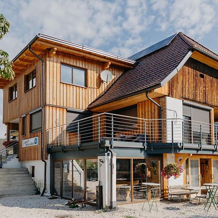 Ferienwohnung Andis Reiterstüberl, Rainweg 1 , 9311 Überfeld Sankt Veit an der Glan Exterior foto