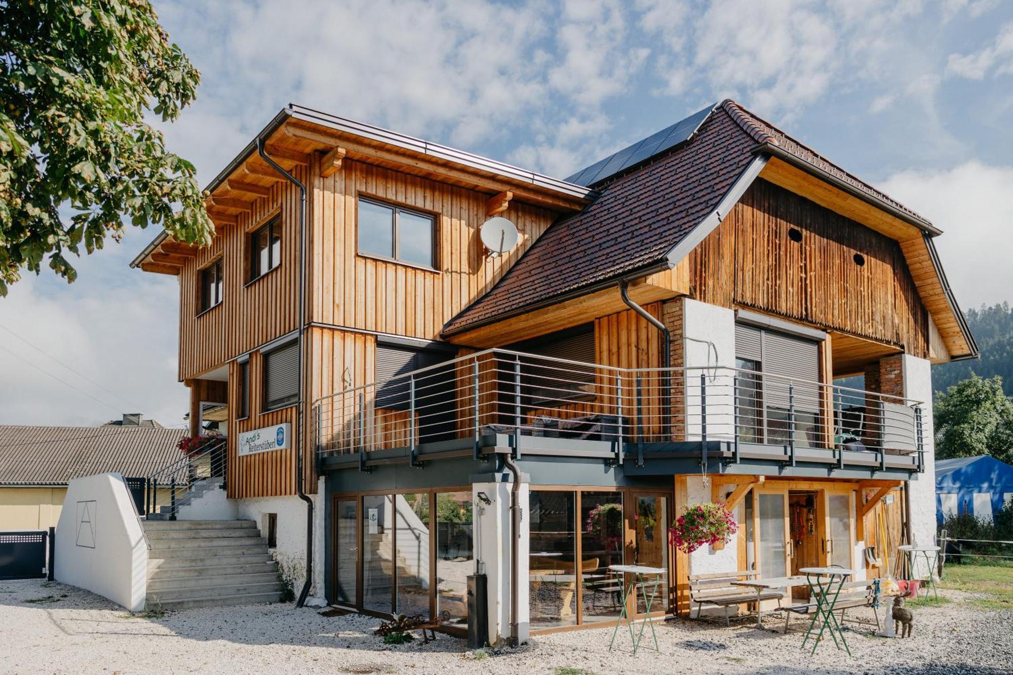 Ferienwohnung Andis Reiterstüberl, Rainweg 1 , 9311 Überfeld Sankt Veit an der Glan Exterior foto